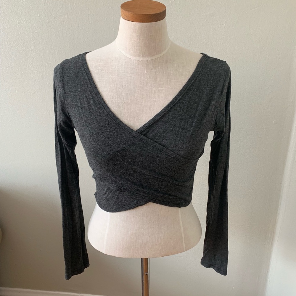 Grey cropped wrap top
